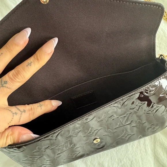 🌸 NEW Louis Vuitton Amarante Patent Purse 🌸 - Picture 2 of 8